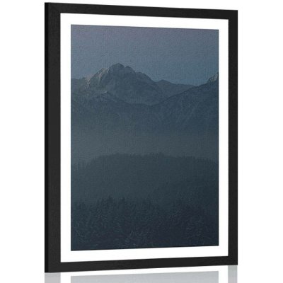 Plakát s paspartou úplněk měsíce nad horami - 30x45 black