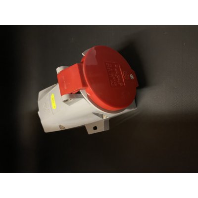 Průmyslová nástěnná zásuvka IZ 6343 400V, IP44, 63A, 4-pól, SEZ – Zboží Mobilmania