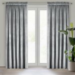 Design 91 ZATEMŇOVACÍ ZÁVĚS NA PÁSCE ROSA 135X300 CM STŘÍBRNÁ – Hledejceny.cz