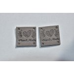 Koženkový štítek čtverec srdce Hand made 2,5x2,5cm šedý – Zboží Dáma