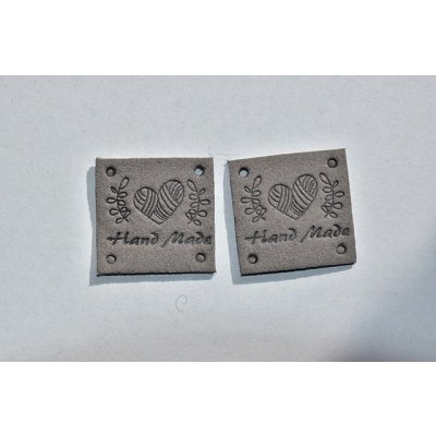 Koženkový štítek čtverec srdce Hand made 2,5x2,5cm šedý – Zboží Dáma