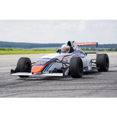 Zážitková jízda ve formuli na Vysočině – Hledejceny.cz
