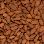 Grizly Mandle Natural neloupané 1 kg – Zboží Dáma