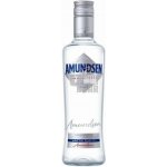 Amundsen Vodka 37,5% 1 l (holá láhev) – Zbozi.Blesk.cz