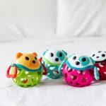 Canpol babies Interaktivní hračka míček s chrastítkem Červená kočička – Zboží Dáma