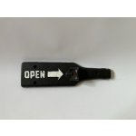 KOVOVÝ NÁSTĚNNÝ OTVÍRÁK NA LAHVE - OPEN – Hledejceny.cz