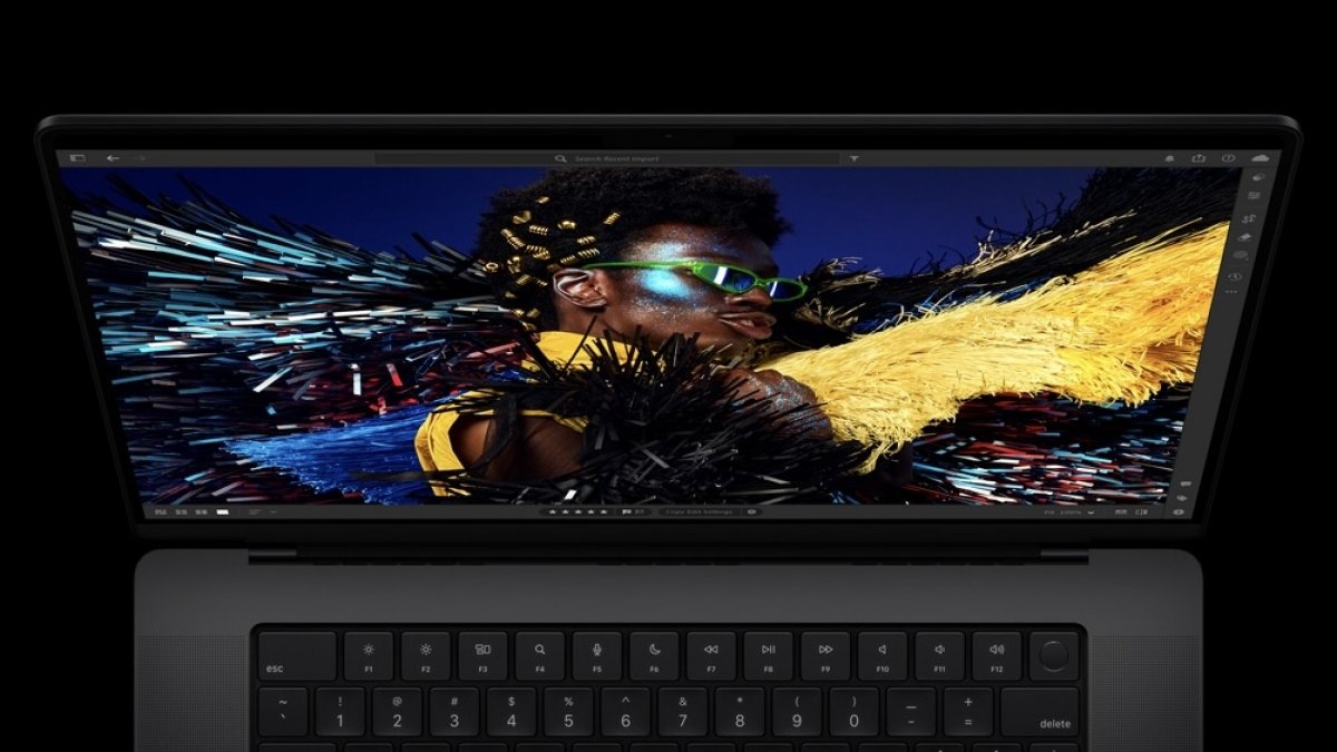 Liquid Retina XDR displej