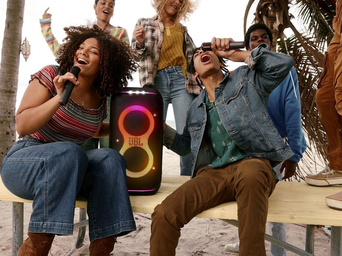 Duální vstupy pro mikrofon & kytaru