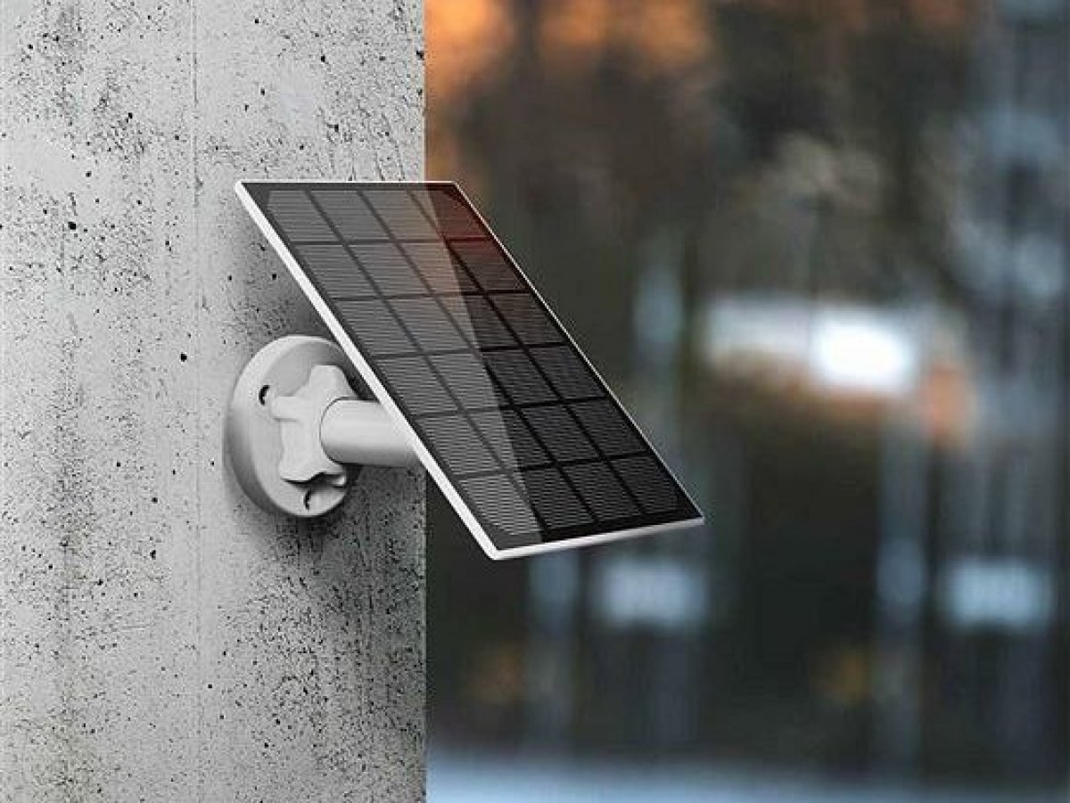 Napájení a solární panel