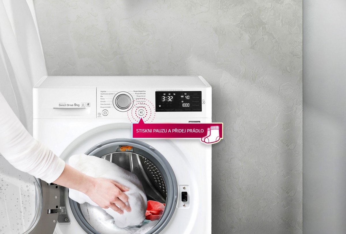 Zapomenuté prádlo můžete přidat i v průběhu praní