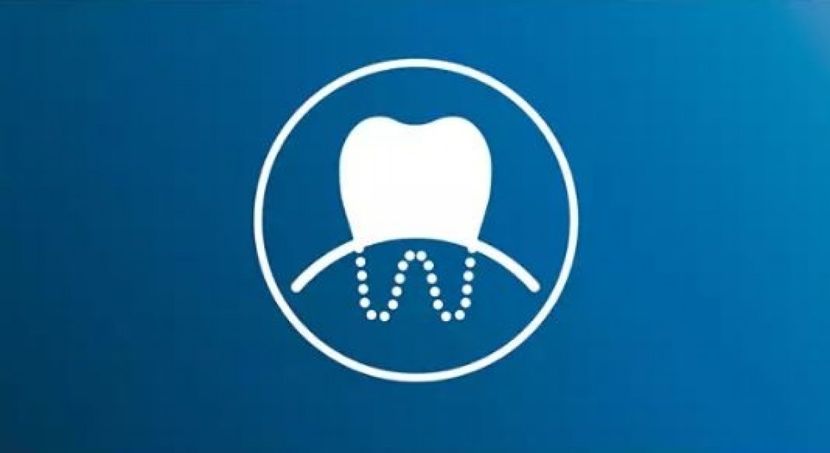 Stejná efektivita pro dásně jako u zubní niti