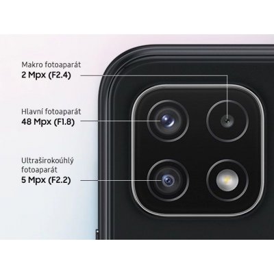 Výkonný trojitý fotoaparát