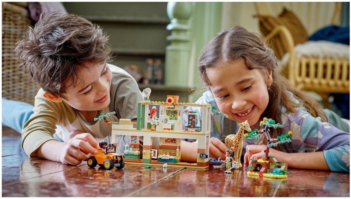 LEGO® Friends 41717 Mia a záchranná akce v divočině