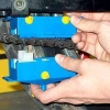 Kettenmax - přípravek na řetěz (Přípravek na jednoduché a rychlé vyčištění motořetězu)