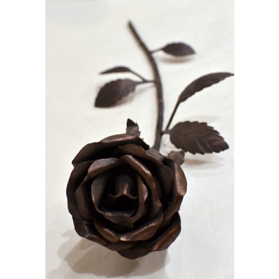 Kovaná růže MAXI Černozelená patina