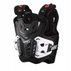 a Chránič hrudi a zad LEATT 4.5 Chest Protector Black barva černá/bílá velikost L/XL 70–90 kg (Chránič hrudi na motokros, enduro, downhill pro použití s krčním chráničem Leatt Brace.)