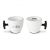 Šálek na espresso Sada 2 kusů STIHL (04216000078) (Pro energický začátek dne - šálek na espresso Stihl s rukojetí pro startování. Jednoduché černobílé porcelánové šálky se dodávají v sadě 2 kusů. Na p