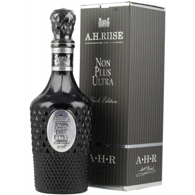 A.H.Riise Non Plus Ultra Black edition 0,7L 42%