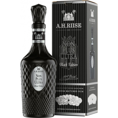 A.H.Riise Non Plus Ultra Black Edition 0,7l 42% (karton)