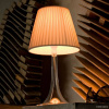FLOS Miss K stolní lampa, krémové - F6255007