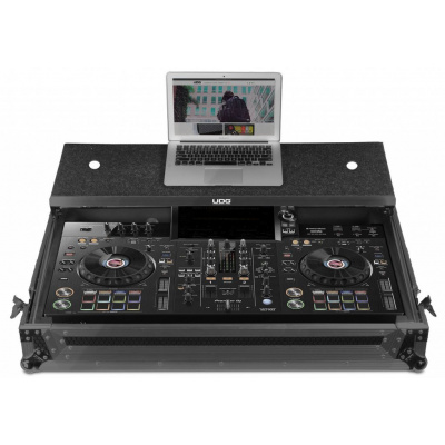 UDG Ultimate Flight Case Pioneer XDJ-RX3 Black Plus (L&W) + 3 roky záruka v ceně