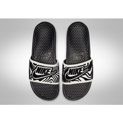 Nike Benassi Just Do It Slide White