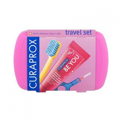 Curaprox Travel Set Pink sada: skládací zubní kartáček CS 5460 Ultra Soft 1 ks + zubní pasta Be You Challenger Gin Tonic & Persimmon 10 ml + mezizubní kartáček 2 ks + držák na mezizubní kartáček 1 ks