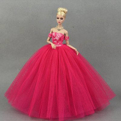 Dlouhé noblesní svatební/večerní šaty pro Barbie panenky Motiv: červené šaty s rukávníky