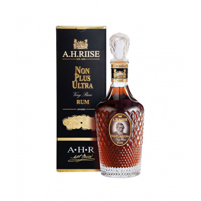 Prémiový rum A.H.Riise Non Plus Ultra 42%, 0,7L