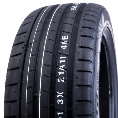 Kumho Ecsta PS91 235/35R19 91 Y zesílení (XL)