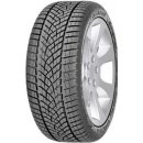 Goodyear UltraGrip Performance G1 215/55 R17 98V