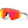 Slnečné okuliare Oakley Sutro Lite Sweep OO9465-4039