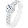 Šperky eshop - Strieborný prsteň 925, rozdelené zirkónové ramená, číry zirkón s lemom M03.01 - Veľkosť: 52 mm