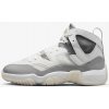 Nike WMNS JUMPMAN TWO TREY EUR 40