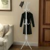 Vešiak stojací na oblečenie 174cm biely (Stabilný a praktický vešiak na každodenné použitie)