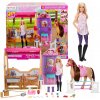 Súprava s bábikou Barbie, figúrkou koníka a 25 doplnkami, červená