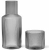 Ferm LIVING Set pohár a karafa Ripple dymový 500 ml