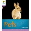Oxford Reading Tree: Level 1+: Floppy's Phonics Non-Fiction: Pets (Monica Hughes,Thelma Page,Roderick Hunt,Gregory Cook)(Brožovaná)