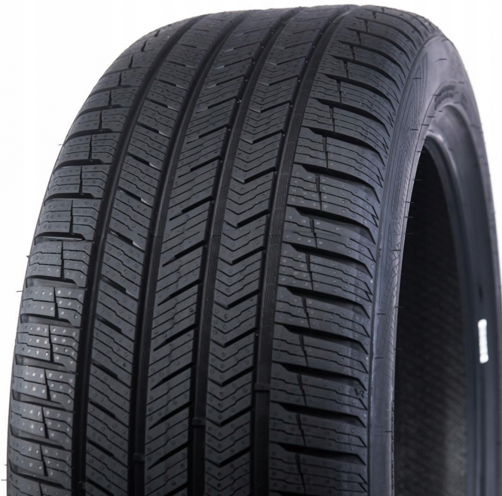 Vredestein Quatrac Pro 235/45 R18 98W