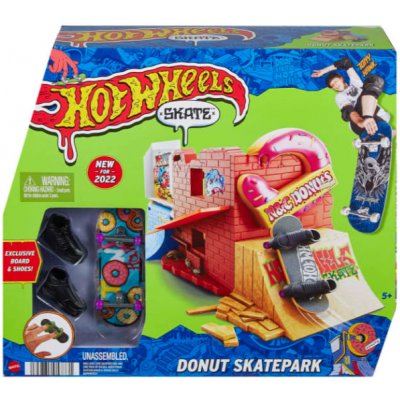 Hot Wheels Skate Fingerskate Tony Hawk HNG41 Pack 1 Finger Skateboard + 1  Pair of Trainers Red