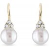 Náušnice zo žltého zlata so sladkovodnou perlou a briliantmi KLENOTA E0644003