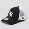New Era CLEAN TRUCKER NEW YORK YANKEES biela klubová truckerka