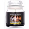 YANKEE CANDLE Classic, stredná Black Coconut, 411 g