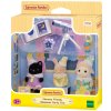 Set figúrok a príslušenstva Sylvanian Families Pyžamo party Baby Trio (5054131057506)