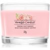 Yankee Candle Fresh Cut Roses votívna sviečka Signature 37 g
