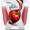 Glade Spiced Apple Jablko a škorica vonná sviečka doba horenia až 30 hodín 70 g