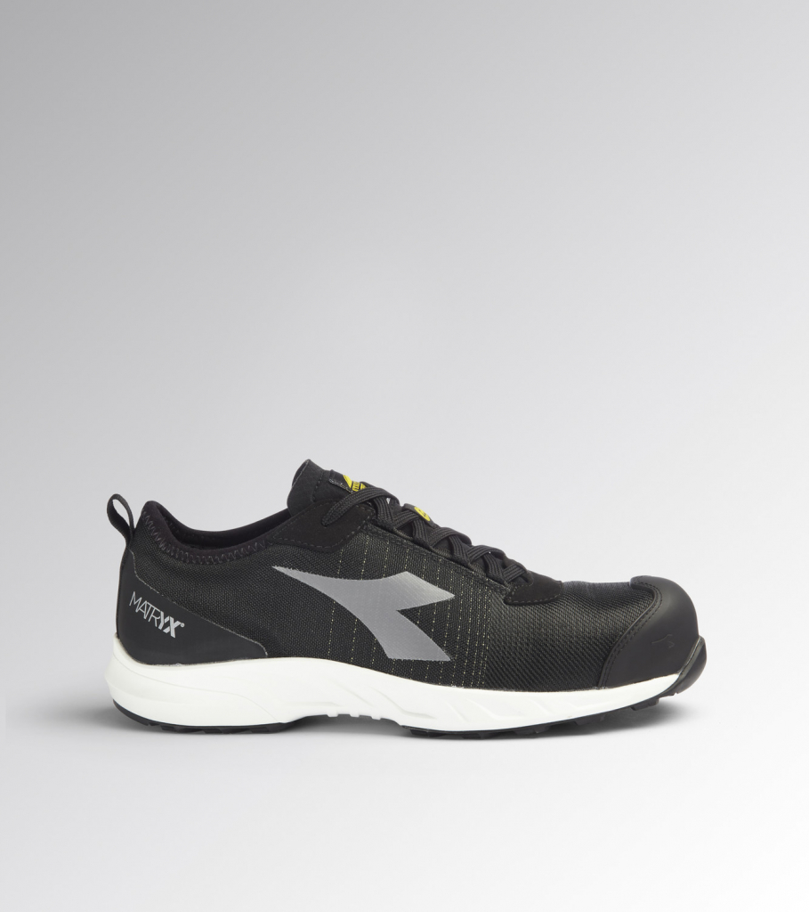 Diadora FLY LITEBASE MATRYX LOW S3 HRO SRC ESD obuv Čierna/Biela