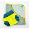 Sada k vode I Ritkavsuchu.sk Veľkosť: S (6-9kg) Sada: Plavky + Osuška