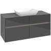 VILLEROY & BOCH Collaro závesná skrinka pod umývadlo na dosku (umývadlo v strede), 4 zásuvky, s LED osvetlením, 1200 x 500 x 548 mm, Glossy Grey, C112B0FP
