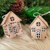 Drevené domčeky dekorácia 2 ks